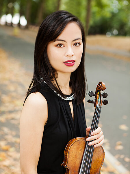 Minn-Majoe-violinist-London4